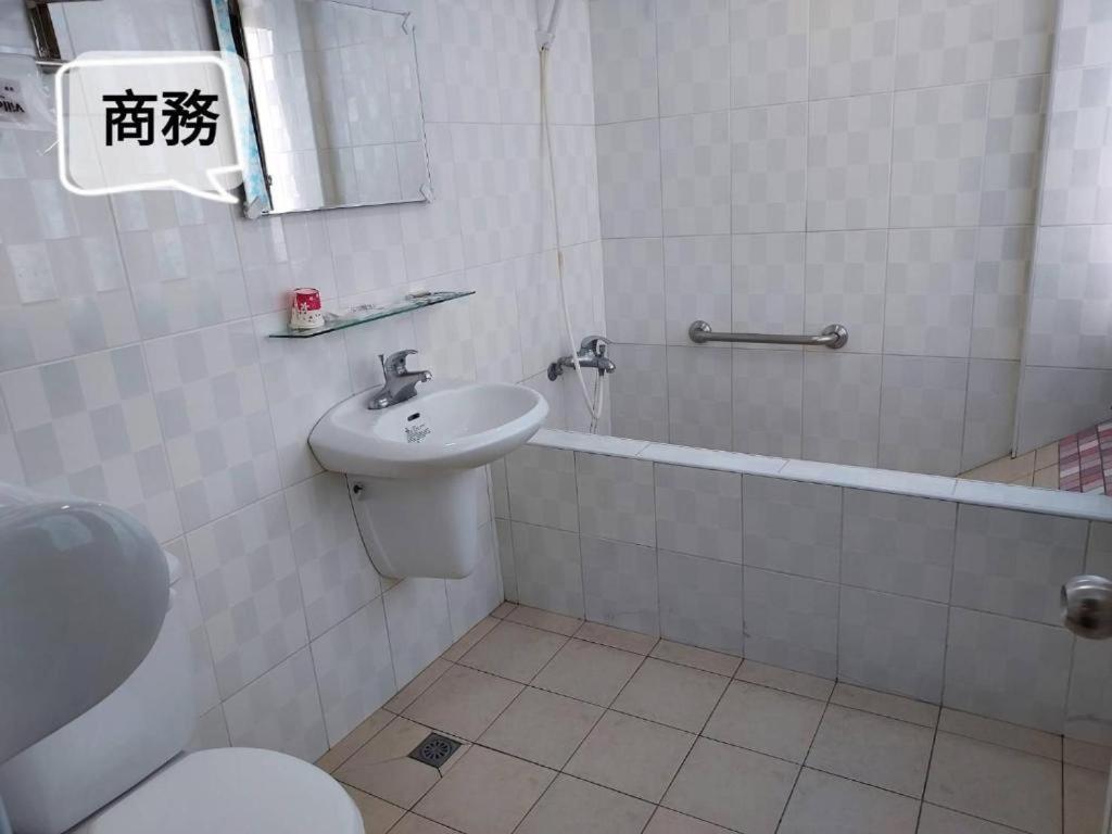 Fu Men Hotel Pingtung Номер фото