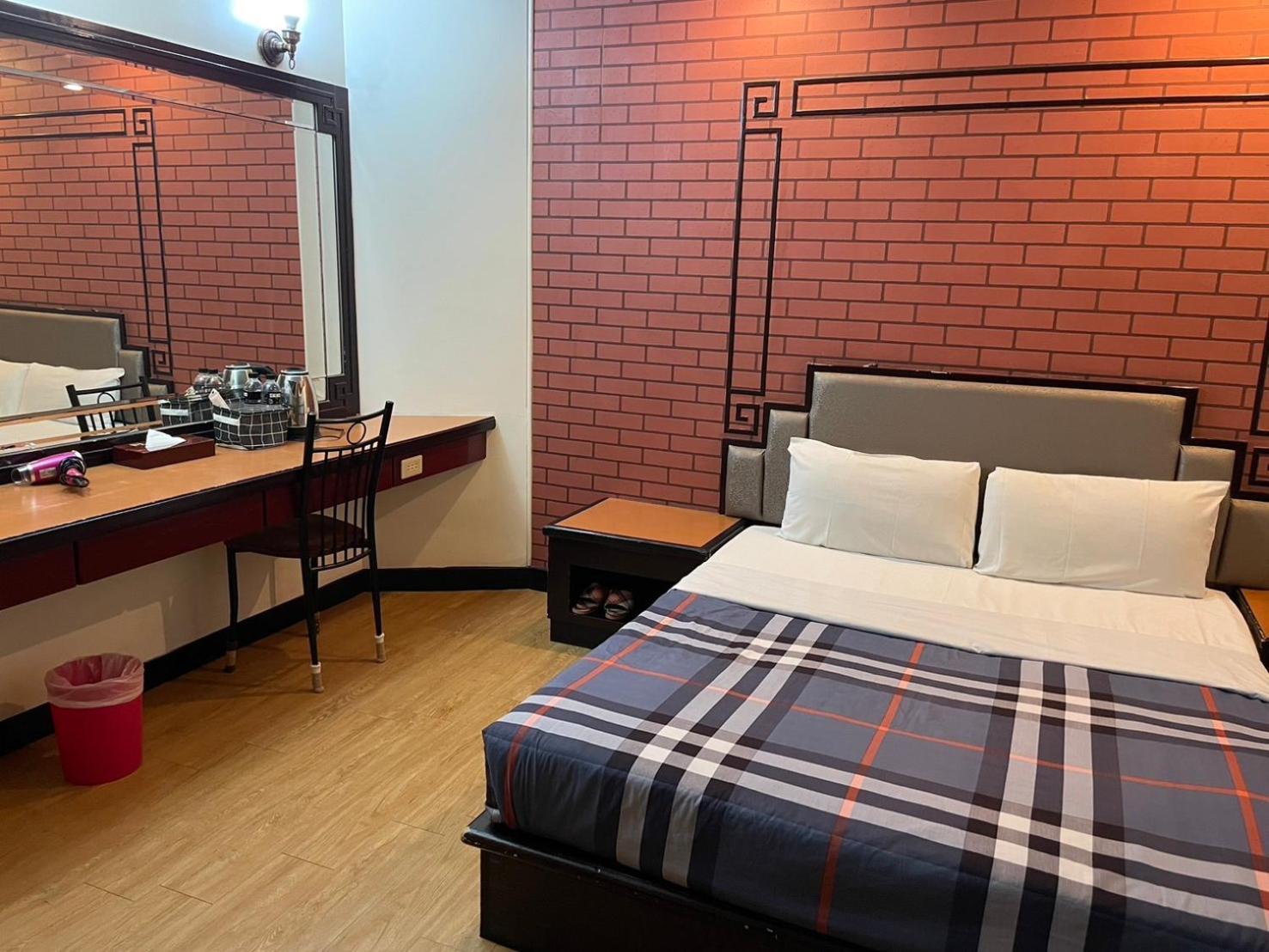 Fu Men Hotel Pingtung Номер фото